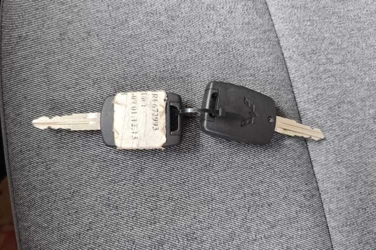 Used Wuling Hongguang New Energy 2024 All-Electric Model 300KM Standard Version Interior 1