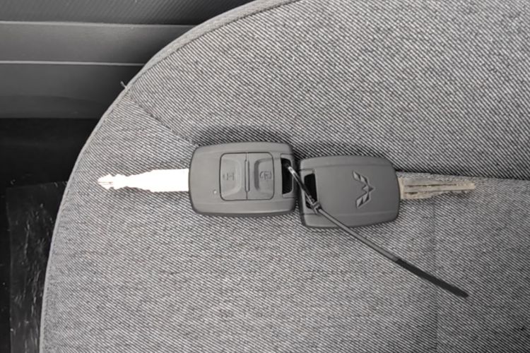 Used Wuling Hongguang New Energy 2024 All-Electric Model 300KM Standard Version Interior 1
