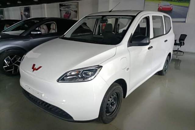 Used Wuling Hongguang New Energy 2024 All-Electric Model 300KM Standard Version