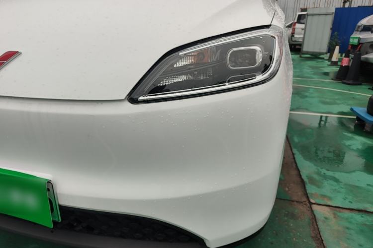 Used Wuling Hongguang New Energy 2024 All-Electric Model 300KM Practical Version Left Front Headlight