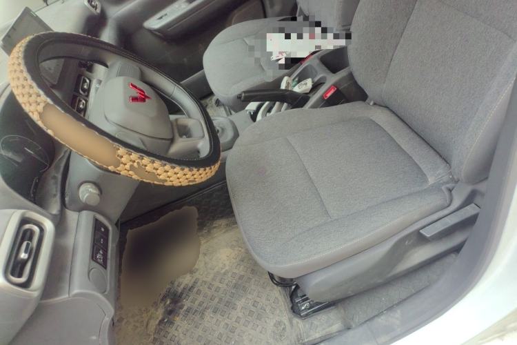 Used Wuling Hongguang New Energy 2024 All-Electric Model 300KM Standard Version Left Front Seat