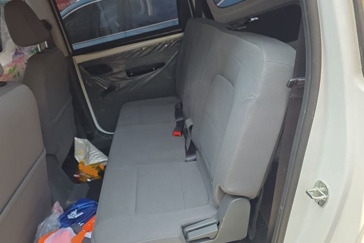 Used Wuling Hongguang New Energy 2024 All-Electric Model 300KM Standard Version Left Rear Seat