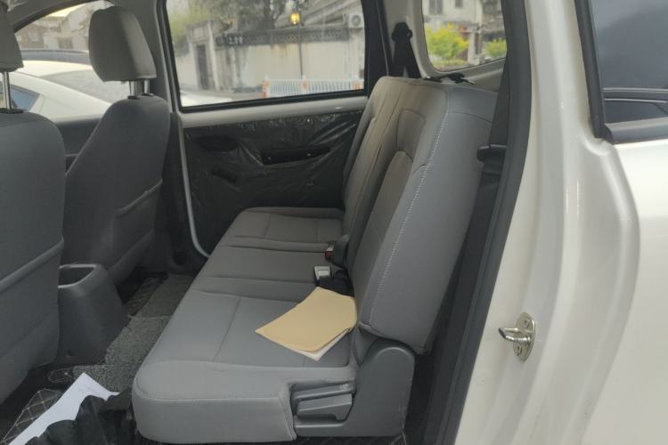 Used Wuling Hongguang New Energy 2024 All-Electric Model 300KM Standard Version Left Rear Seat