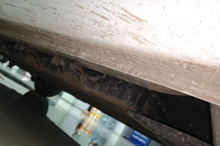 Used Wuling Hongguang New Energy 2024 All-Electric Model 300KM Standard Version Left Side Sill