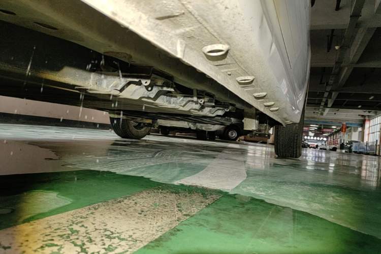 Used Wuling Hongguang New Energy 2024 All-Electric Model 300KM Standard Version Left Side Sill