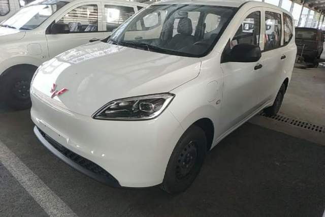 Used Wuling Hongguang New Energy 2024 All-Electric Model 300KM Practical Version