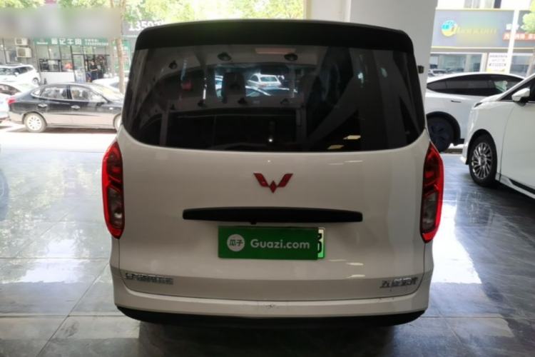 Used Wuling Hongguang New Energy 2024 All-Electric Model 300KM Standard Version Rear