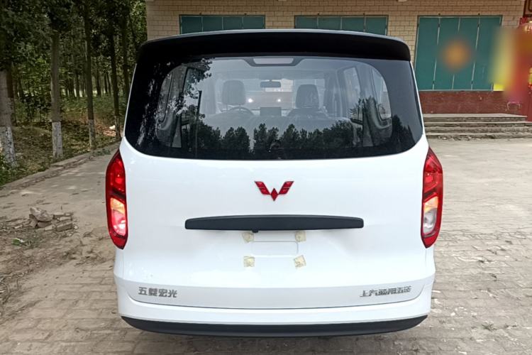 Used Wuling Hongguang New Energy 2024 All-Electric Model 300KM Standard Version Rear