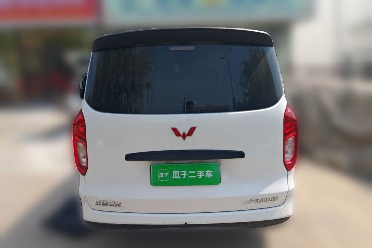 Used Wuling Hongguang New Energy 2024 All-Electric Model 300KM Practical Version Rear