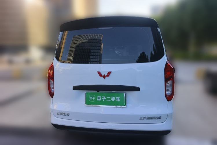 Used Wuling Hongguang New Energy 2024 All-Electric Model 300KM Standard Version Rear