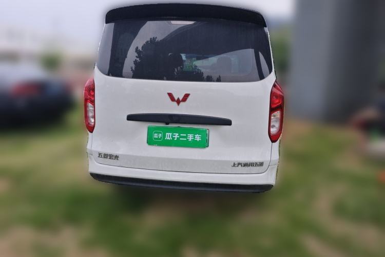 Used Wuling Hongguang New Energy 2024 All-Electric Model 300KM Standard Version Rear