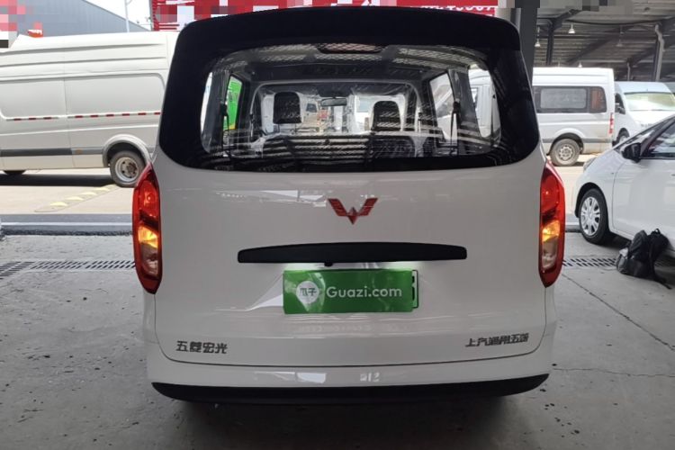 Used Wuling Hongguang New Energy 2024 All-Electric Model 300KM Standard Version Rear