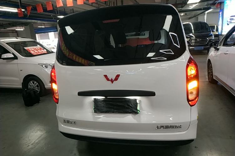 Used Wuling Hongguang New Energy 2024 All-Electric Model 300KM Standard Version Rear