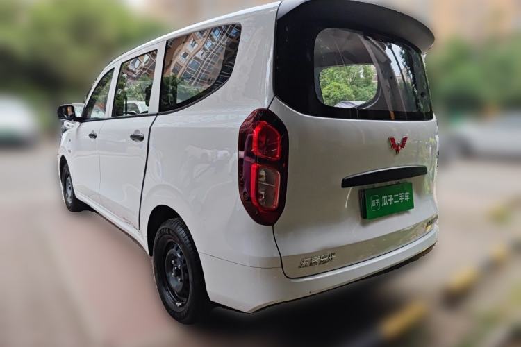 Used Wuling Hongguang New Energy 2024 All-Electric Model 300KM Practical Version Rear Left 45 Deg