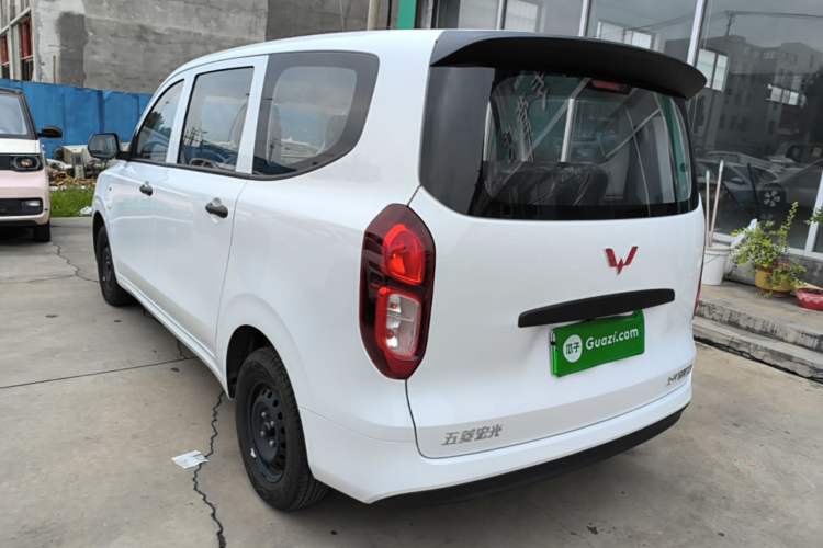 Used Wuling Hongguang New Energy 2024 All-Electric Model 300KM Standard Version Rear Left 45 Deg
