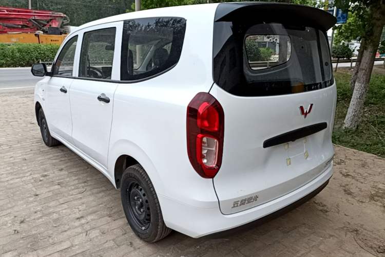 Used Wuling Hongguang New Energy 2024 All-Electric Model 300KM Standard Version Rear Left 45 Deg