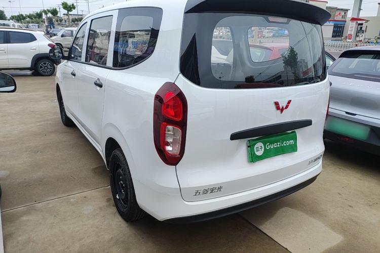 Used Wuling Hongguang New Energy 2024 All-Electric Model 300KM Practical Version Rear Left 45 Deg