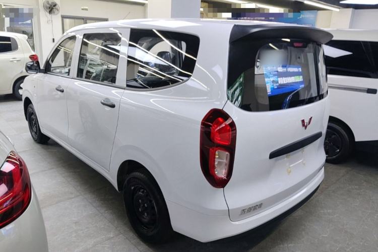 Used Wuling Hongguang New Energy 2024 All-Electric Model 300KM Practical Version Rear Left 45 Deg
