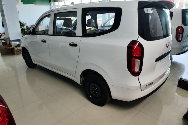 Used Wuling Hongguang New Energy 2024 All-Electric Model 300KM Standard Version Rear Left 45 Deg