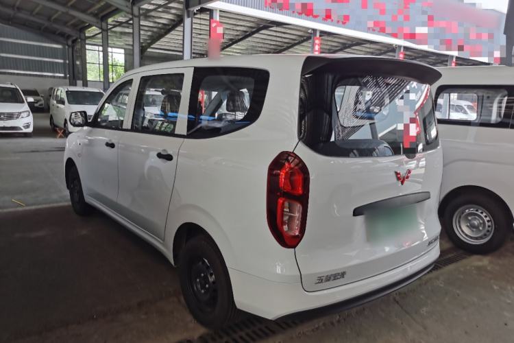 Used Wuling Hongguang New Energy 2024 All-Electric Model 300KM Practical Version Rear Left 45 Deg