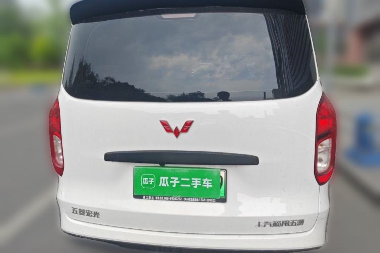 Used Wuling Hongguang New Energy 2024 All-Electric Model 300KM Practical Version Rear