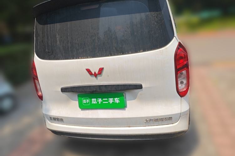 Used Wuling Hongguang New Energy 2024 All-Electric Model 300KM Standard Version Rear