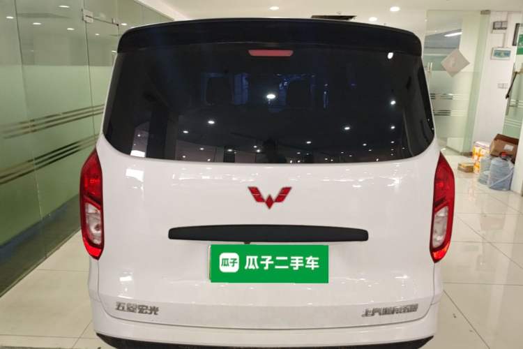 Used Wuling Hongguang New Energy 2024 All-Electric Model 300KM Standard Version Rear