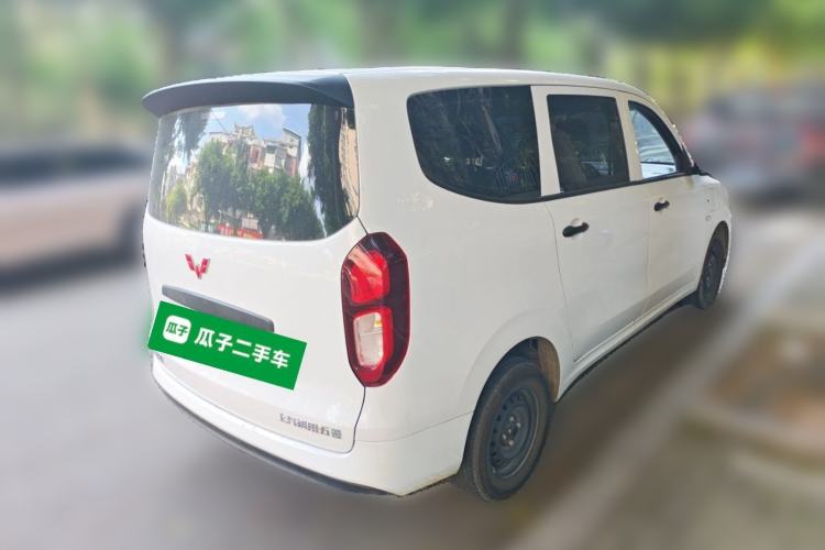 Used Wuling Hongguang New Energy 2024 All-Electric Model 300KM Practical Version Rear Right 45 Deg
