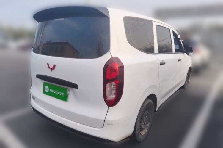 Used Wuling Hongguang New Energy 2024 All-Electric Model 300KM Practical Version Rear Right 45 Deg