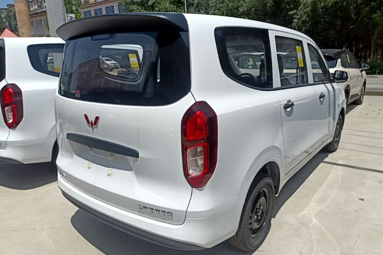 Used Wuling Hongguang New Energy 2024 All-Electric Model 300KM Standard Version Rear Right 45 Deg