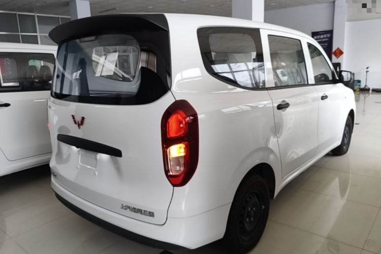 Used Wuling Hongguang New Energy 2024 All-Electric Model 300KM Standard Version Rear Right 45 Deg