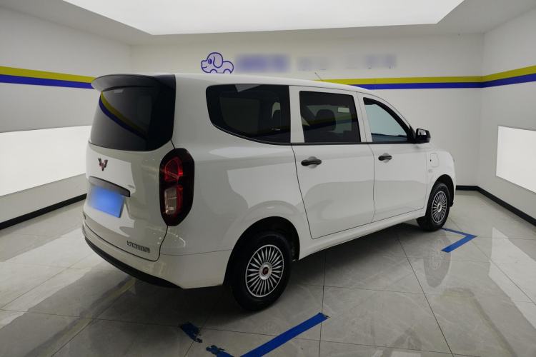 Used Wuling Hongguang New Energy 2024 All-Electric Model 300KM Standard Version Rear Right 45 Deg