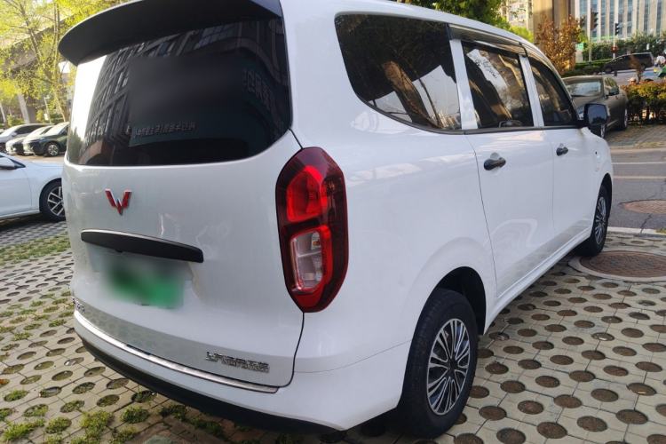 Used Wuling Hongguang New Energy 2024 All-Electric Model 300KM Standard Version Rear Right 45 Deg
