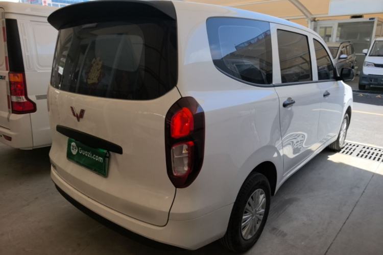 Used Wuling Hongguang New Energy 2024 All-Electric Model 300KM Standard Version Rear Right 45 Deg