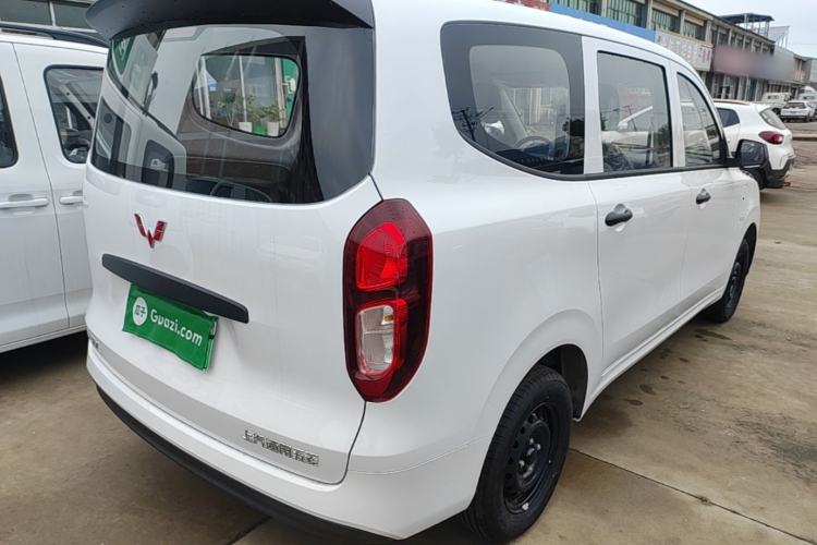 Used Wuling Hongguang New Energy 2024 All-Electric Model 300KM Practical Version Rear Right 45 Deg