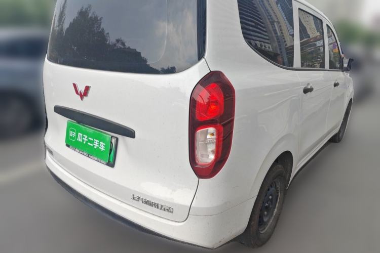 Used Wuling Hongguang New Energy 2024 All-Electric Model 300KM Practical Version Rear Right 45 Deg