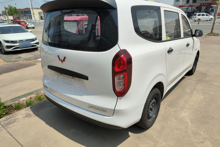 Used Wuling Hongguang New Energy 2024 All-Electric Model 300KM Standard Version Rear Right 45 Deg