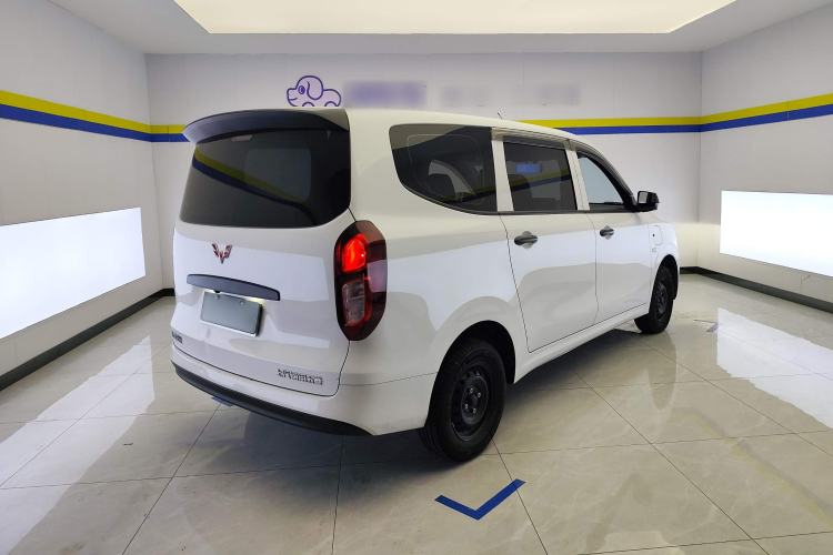 Used Wuling Hongguang New Energy 2024 All-Electric Model 300KM Standard Version Rear Right 45 Deg