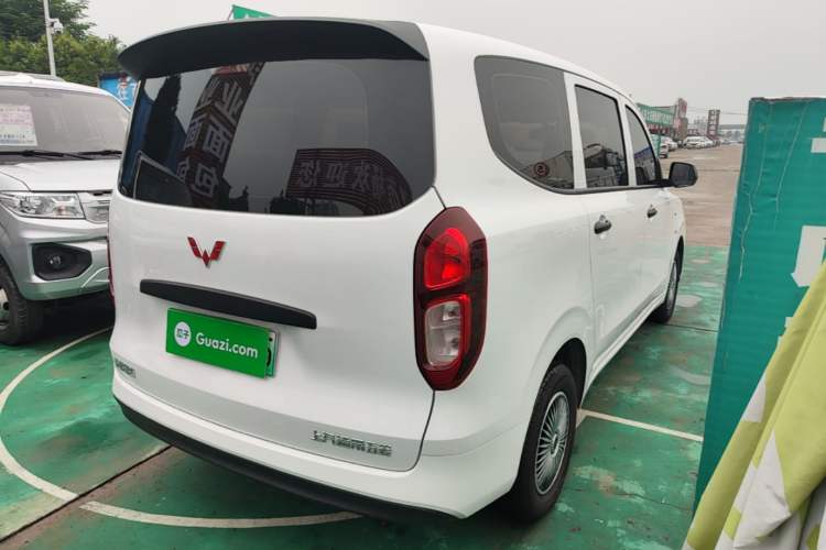 Used Wuling Hongguang New Energy 2024 All-Electric Model 300KM Practical Version Rear Right 45 Deg