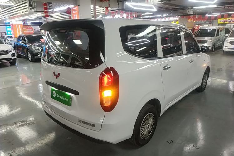Used Wuling Hongguang New Energy 2024 All-Electric Model 300KM Standard Version Rear Right 45 Deg