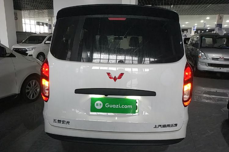 Used Wuling Hongguang New Energy 2024 All-Electric Model 300KM Standard Version Rear