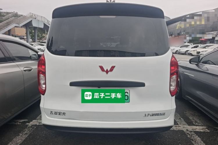 Used Wuling Hongguang New Energy 2024 All-Electric Model 300KM Standard Version Rear