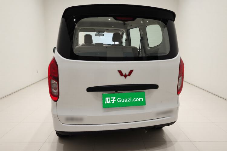 Used Wuling Hongguang New Energy 2024 All-Electric Model 300KM Standard Version Rear