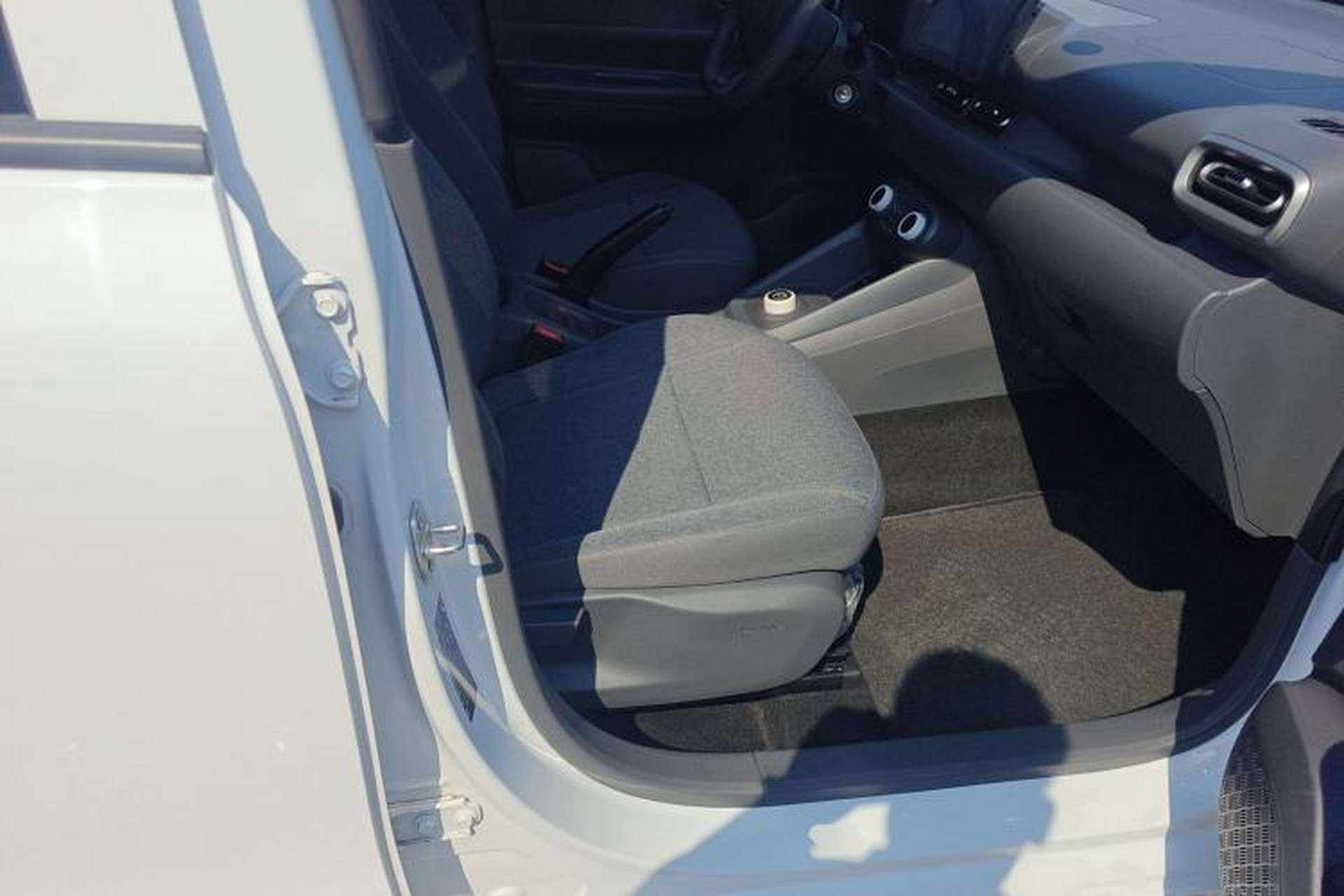 Used Wuling Hongguang New Energy 2024 All-Electric Model 300KM Practical Version Right Front Seat