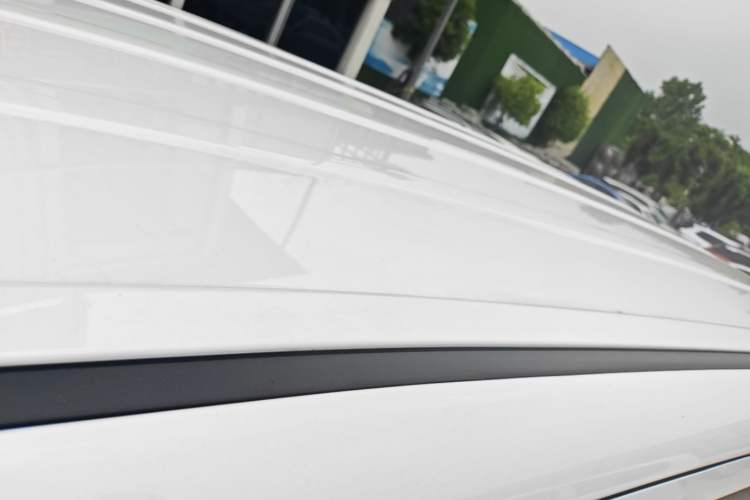Used Wuling Hongguang New Energy 2024 All-Electric Model 300KM Standard Version Roof