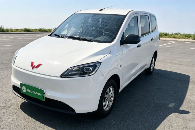 Used Wuling Hongguang New Energy 2024 All-Electric Model 300KM Standard Version Guazi used car, China used car export, Used car for sale, Used cars, Cheapest cars for sale