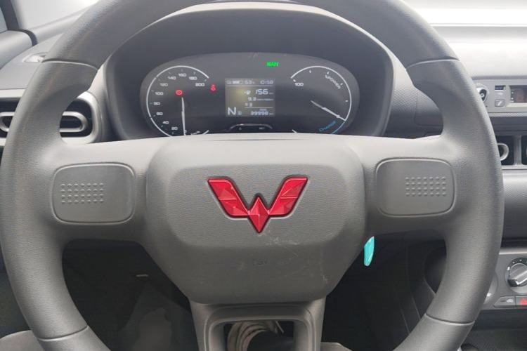 Used Wuling Hongguang New Energy 2024 All-Electric Model 300KM Practical Version Steering Wheel