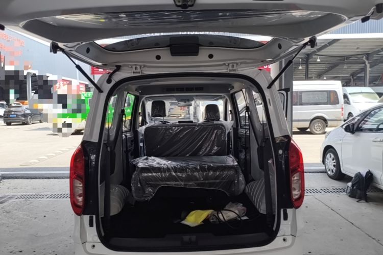Used Wuling Hongguang New Energy 2024 All-Electric Model 300KM Standard Version Trunk
