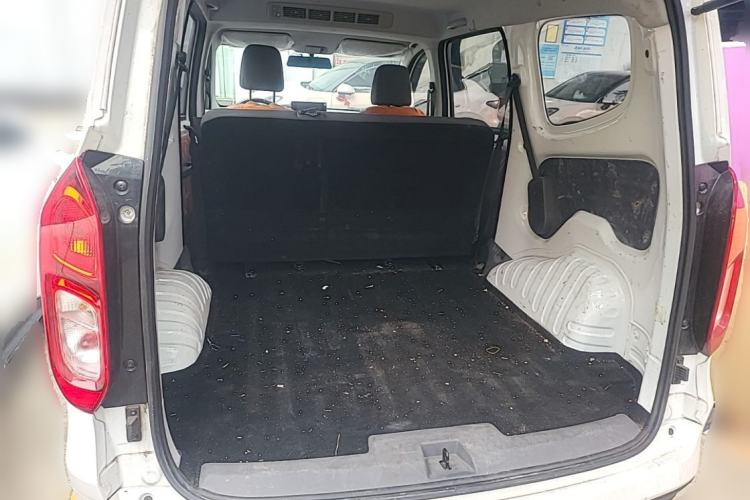 Used Wuling Hongguang New Energy 2024 All-Electric Model 300KM Practical Version Trunk