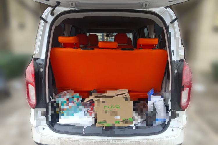Used Wuling Hongguang New Energy 2024 All-Electric Model 300KM Standard Version Trunk